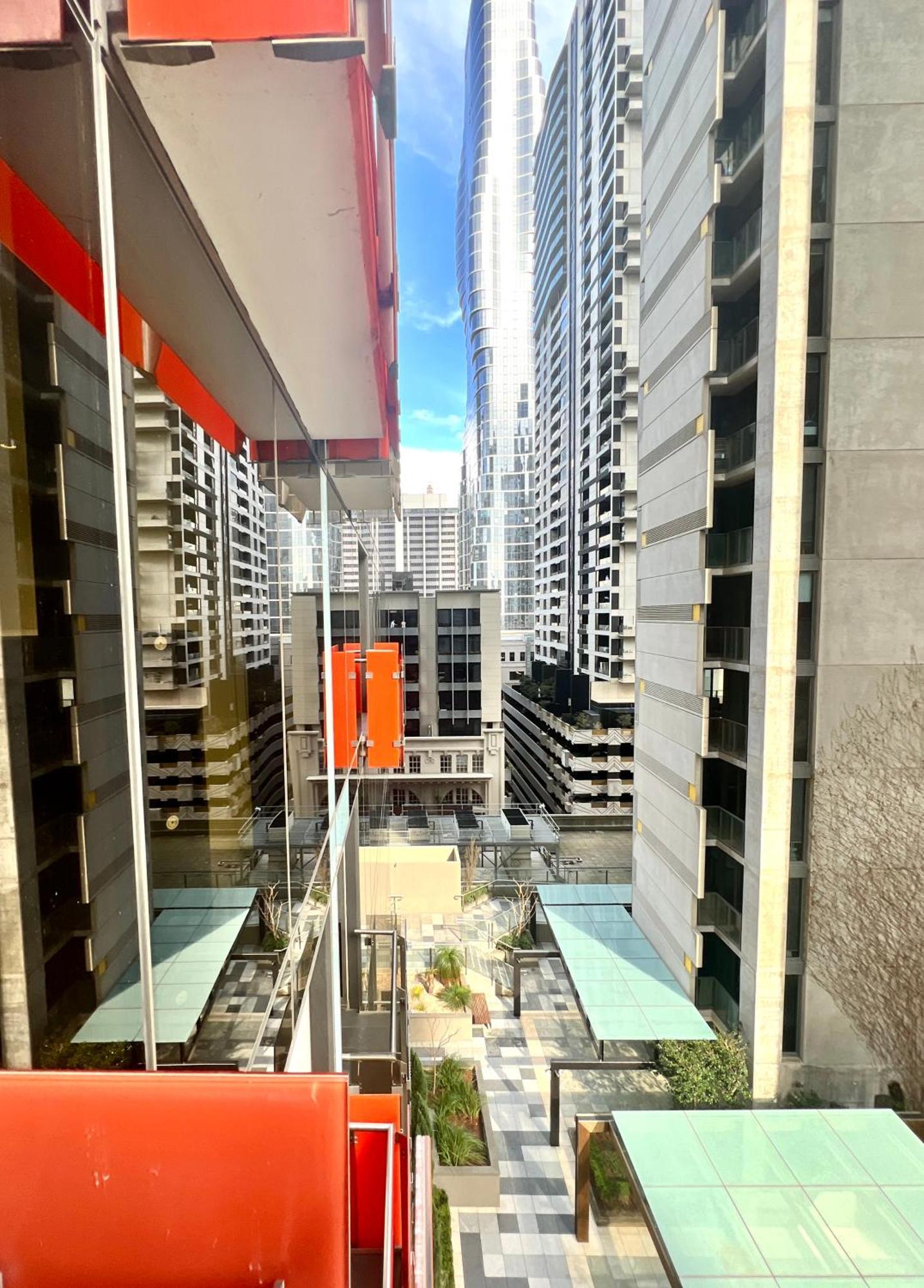 Readyset Apartments At Madison Melbourne Exterior photo